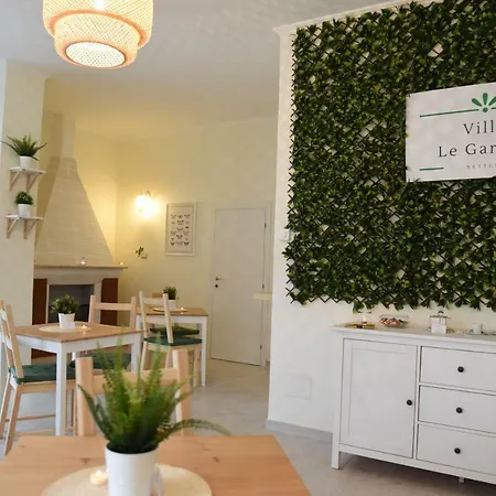 Le Garden بيت ضيافة نيتّونو